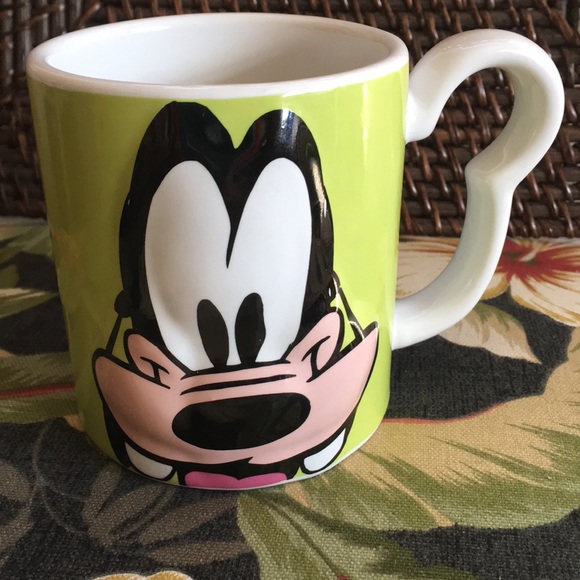 Disney Goofy Porcelain Collector’s Mug - Picture 4 of 6